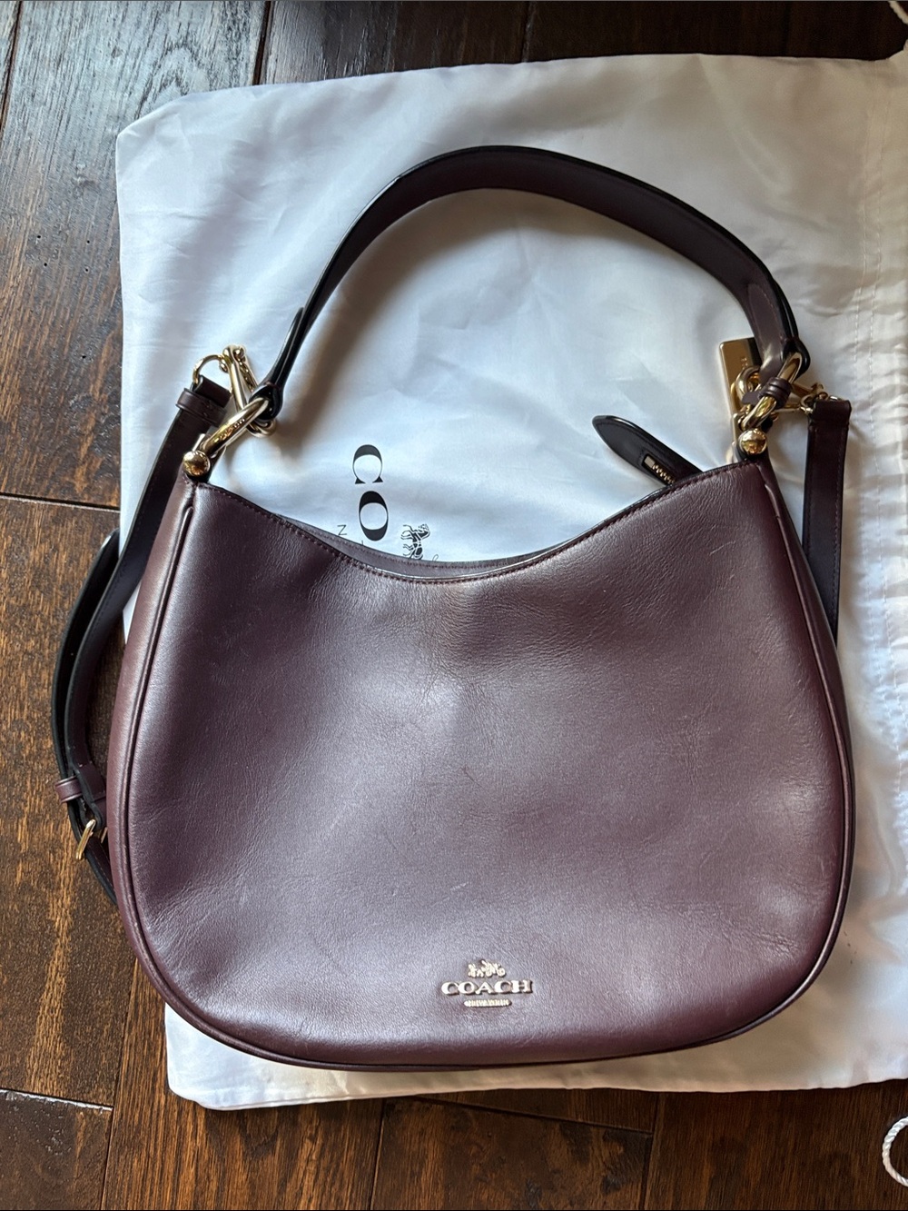 Coach Leather Shoulder Hobo in Burgundy